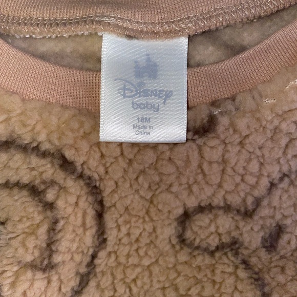 Disney Tan Pooh Pattern Kids Pajama Set - Picture 2 of 3